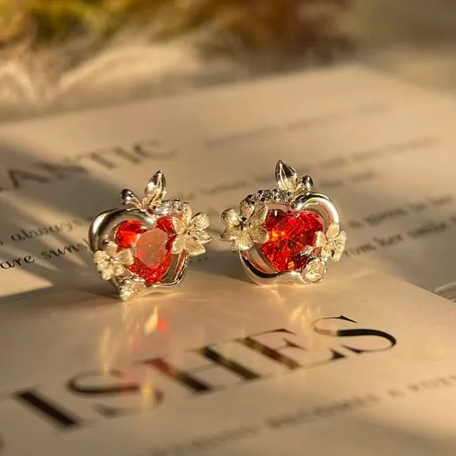 Aretes de aro con zirconia rubí rojo y flor de begonia, joyería de fantasía de JewelryDreams, para fans y novias.